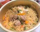 Foto langkah ke 5 dari resep Ramen suka-suka.