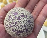 Foto langkah ke 8 dari resep Onde Ubi Ungu / Sesame Ball.