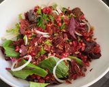 A picture of step 3 of Salad with crispy Iberian ham and pomegranate.