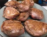 Foto del paso 2 de la receta: Carrilleras en salsa con puré de trufa negra