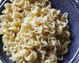 Foto langkah ke 1 dari resep Mie Sambal Gebu Gebu.
