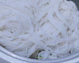 รูปขั้นตอนการทำที่ 8 ของ ขนมจีนน้ำยากะทิ