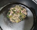 Foto del paso 3 de la receta: Torrejas de espinaca y chorizo