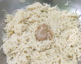 A picture of step 9 of Steamed coconut rice Noodles with vegetables kurma.