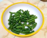 Foto langkah ke 2 dari resep Tumis tempe toge kedelai kacang panjang.