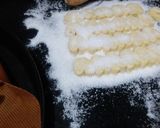 صورة لخطوة 152 من وصفة 🍞🥐عجائب تشكيل العجينة المورقه 🥐🍞