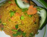 A picture of step 4 of Simple curry fried rice.