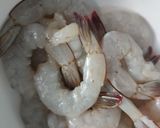 Foto langkah ke 2 dari resep Udang Goreng Tepung.