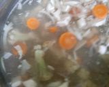 Foto langkah ke 5 dari resep Sop Ayam Kulit Tahu.