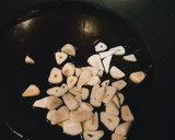 Foto del paso 4 de la receta: Acelgas al ajillo