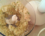 Foto del paso 1 de la receta: Buñuelos de bacalao, ajo y perejil