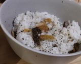 Foto langkah ke 4 dari resep Salmon Mentai Rice.
