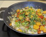 Foto del paso 3 de la receta: Pollo alla cacciatora