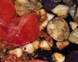 A picture of step 1 of Instant baingan sabzi.