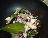 Foto langkah ke 2 dari resep Tuna Suwir Pedas.