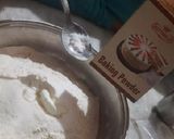 A picture of step 3 of Tandoori Roti.