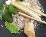 Foto langkah ke 2 dari resep Cumi Asin Cabe Hijau.