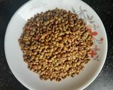 A picture of step 1 of Kulith kadhan(soup).