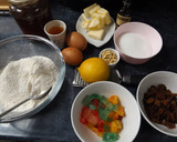 Foto del paso 1 de la receta: Budín inglés de frutas y piñones