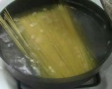 A picture of step 1 of Chinese Noodles with Vegetables.
