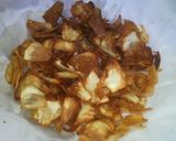 A picture of step 3 of Breadfruit chips.