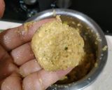 तरबूज के छिलके के वड़ा (Tarbooj ke chilke ke vada recipe in Hindi) रेसिपी चरण 5 फोटो