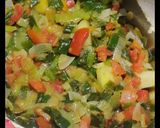 A picture of step 3 of Masaledaar Green onion with potatoes.