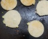 A picture of step 6 of Mixed Mini Uttapam with tangy tamarind sauce.