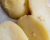 પોટેટો બોલ્સ (Potato Balls Recipe In Gujarati) રેસીપી સ્ટેપ1ફોટો