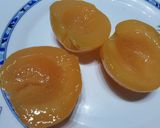 Foto del paso 1 de la receta: Melocotones en almíbar rellenos