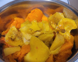 A picture of step 5 of Butternut n a hint of acorn squash soup.