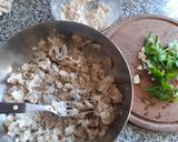 Foto del paso 1 de la receta: Albóndigas de merluza en salsa con penne rigate