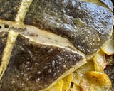 Foto del paso 2 de la receta: Rodaballo con patatas panaderas al ajo