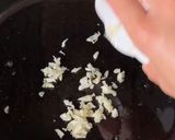 A picture of step 3 of Eggs and Pepper Stir Fry.