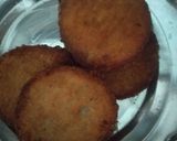 A picture of step 1 of Delicious bread dahi vada.