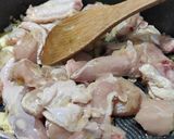 Csirkepörkölt recept fázis 3 fotója