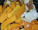 Foto del paso 1 de la receta: Pollo al horno con verduras