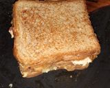A picture of step 3 of Omelette Sandwich.