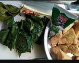 Foto langkah ke 1 dari resep Sayur daun singkong.