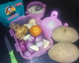 Foto langkah ke 2 dari resep Semur daging kentang simpel.