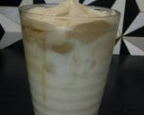 Foto langkah ke 3 dari resep Dalgona coffee.