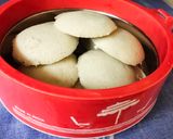बिना दही की इडली (BIna Dahi ki Idli recipe in Hindi) रेसिपी चरण 7 फोटो