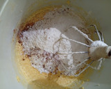 Foto langkah ke 2 dari resep Cake Teh Kukus.