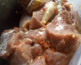 A picture of step 2 of Potato beef kebab.
