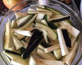 Foto del paso 1 de la receta Falsa patatas de calabacín y berenjena 🍆!