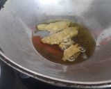 A picture of step 4 of Broad beans shaped mathri.