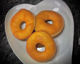 A picture of step 4 of Doughnuts.