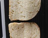 A picture of step 3 of Chinese grilled sandwich.