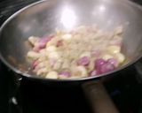 A picture of step 2 of Taiwan Style Lor Bak With Egg Rice.