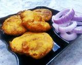 A picture of step 9 of Aloo chop.
